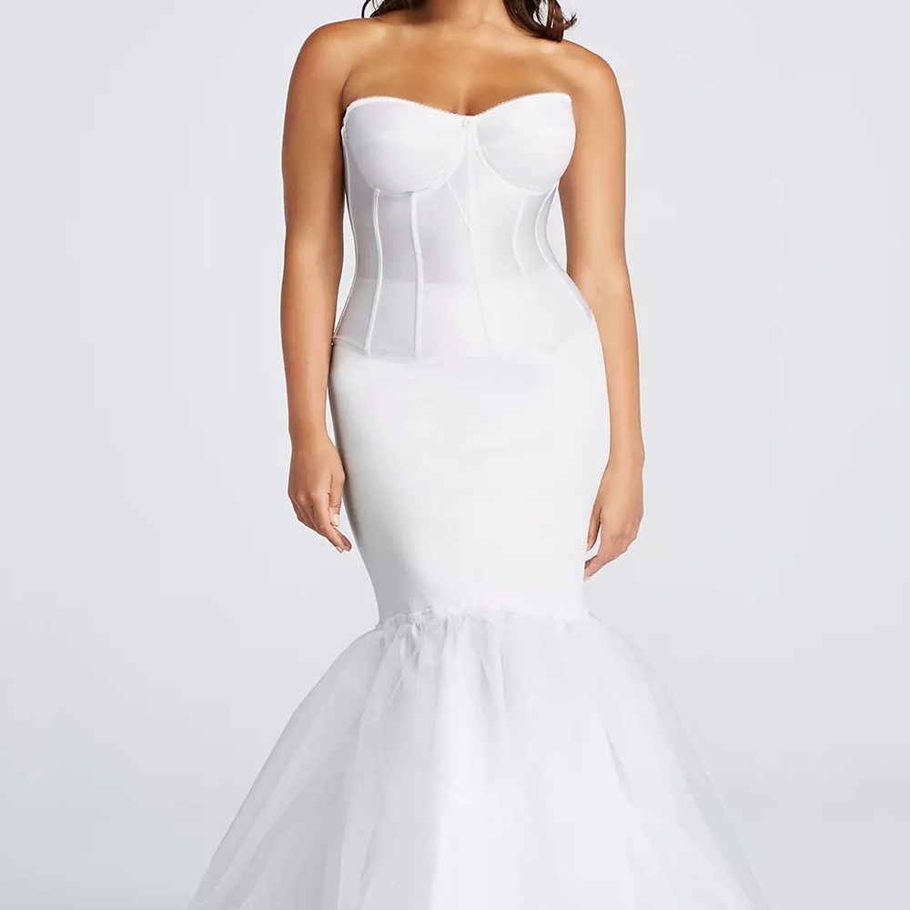 White A-line Pull-on slip